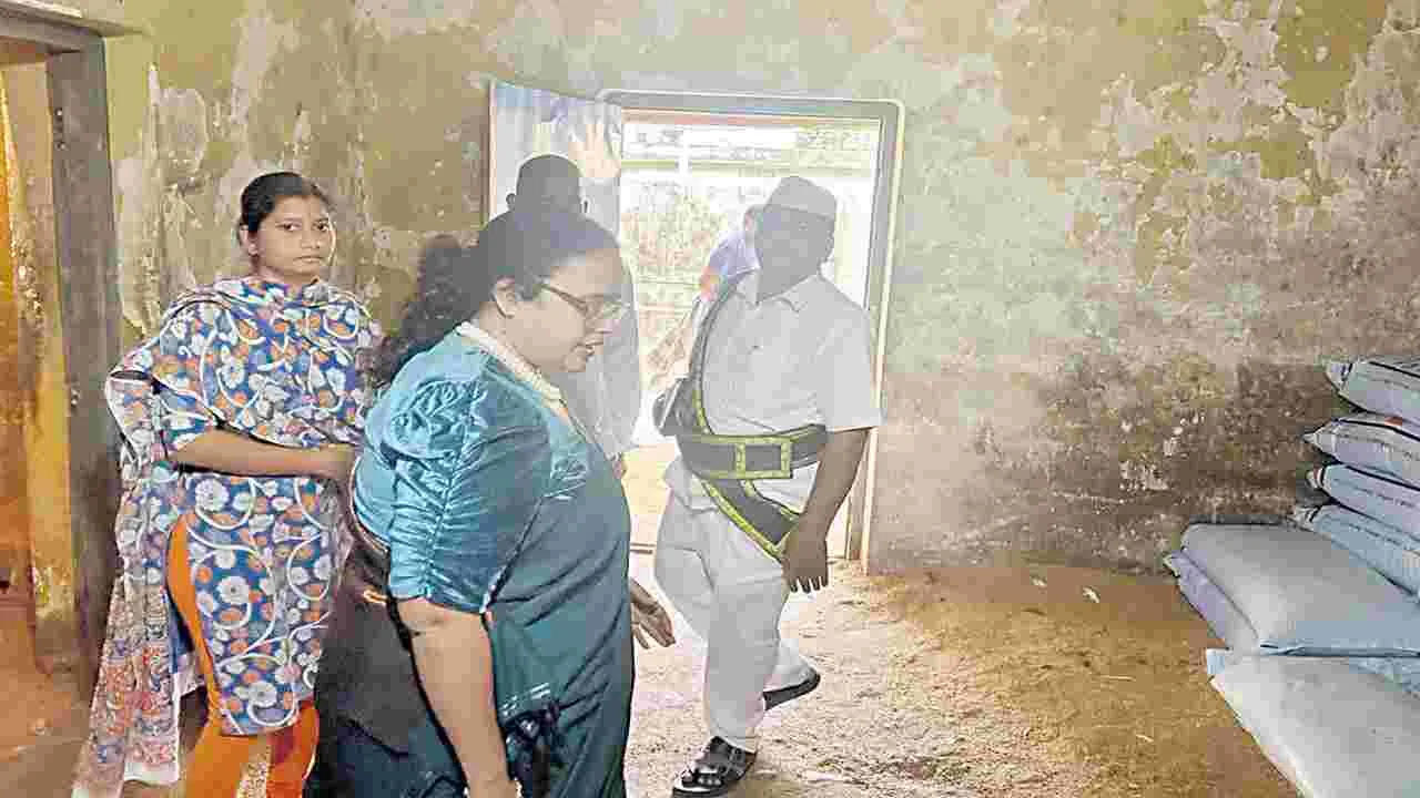 ఆధార్ ఆధారంగానే ఎరువుల సరఫరా