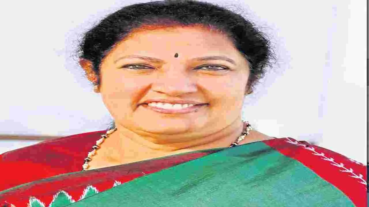 Dalit Youth : దళిత యువతతో కలిసి భోంచేయాలి