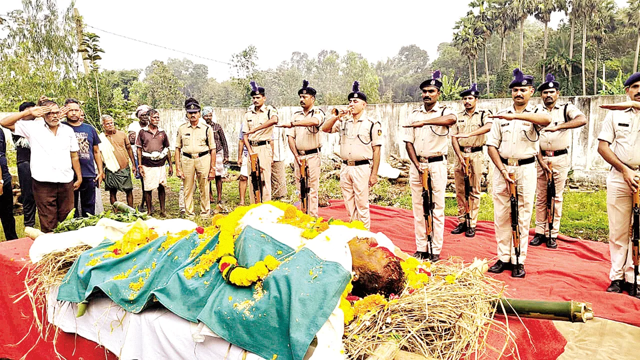 CRPF సీఆర్పీఎఫ్ హెచ్సీ మృతి