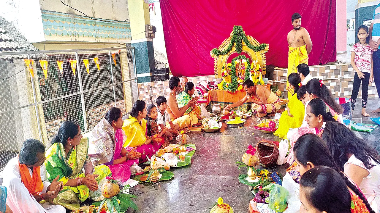 Godadevi Kalyanam  ఘనంగా గోదాదేవి కల్యాణం