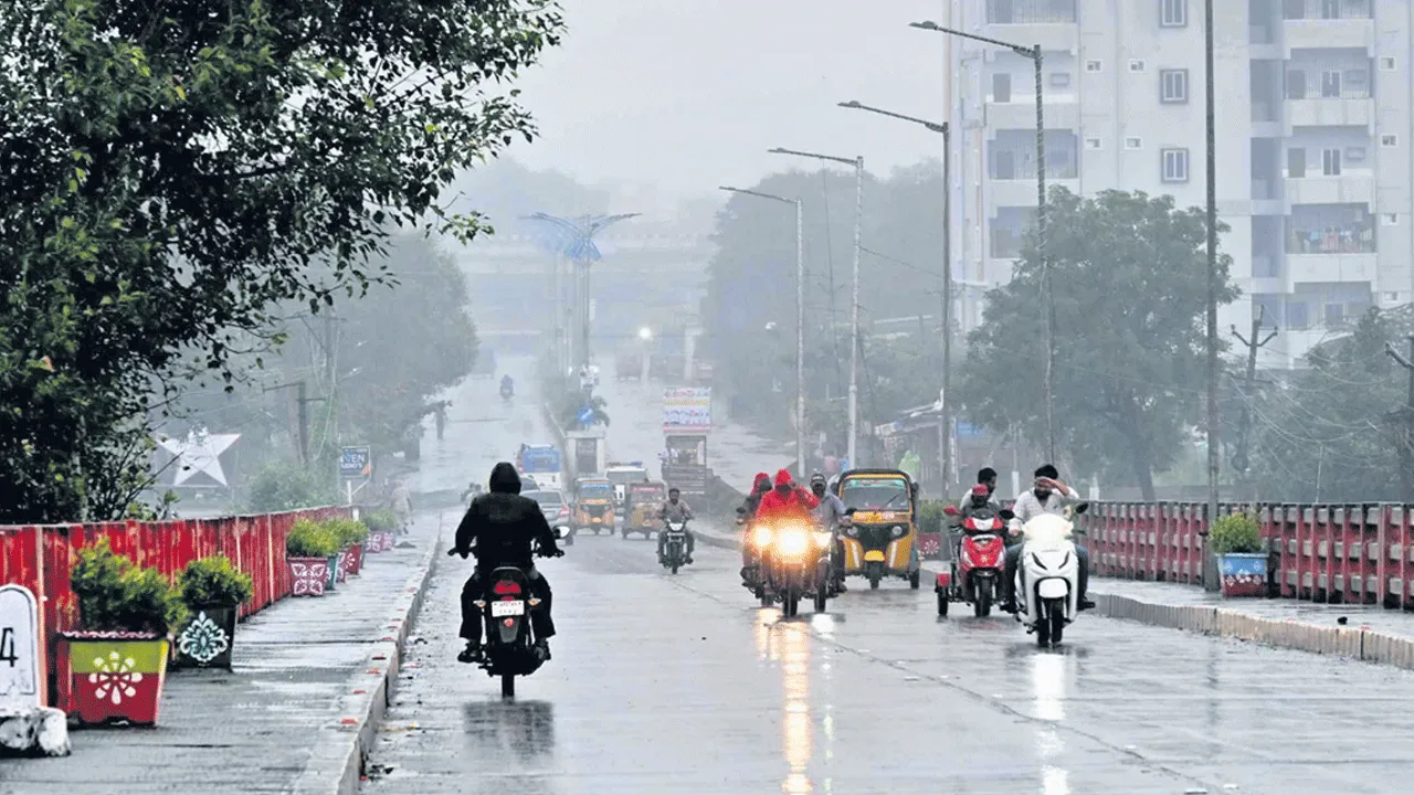 జిల్లాపై అల్పపీడన ప్రభావం