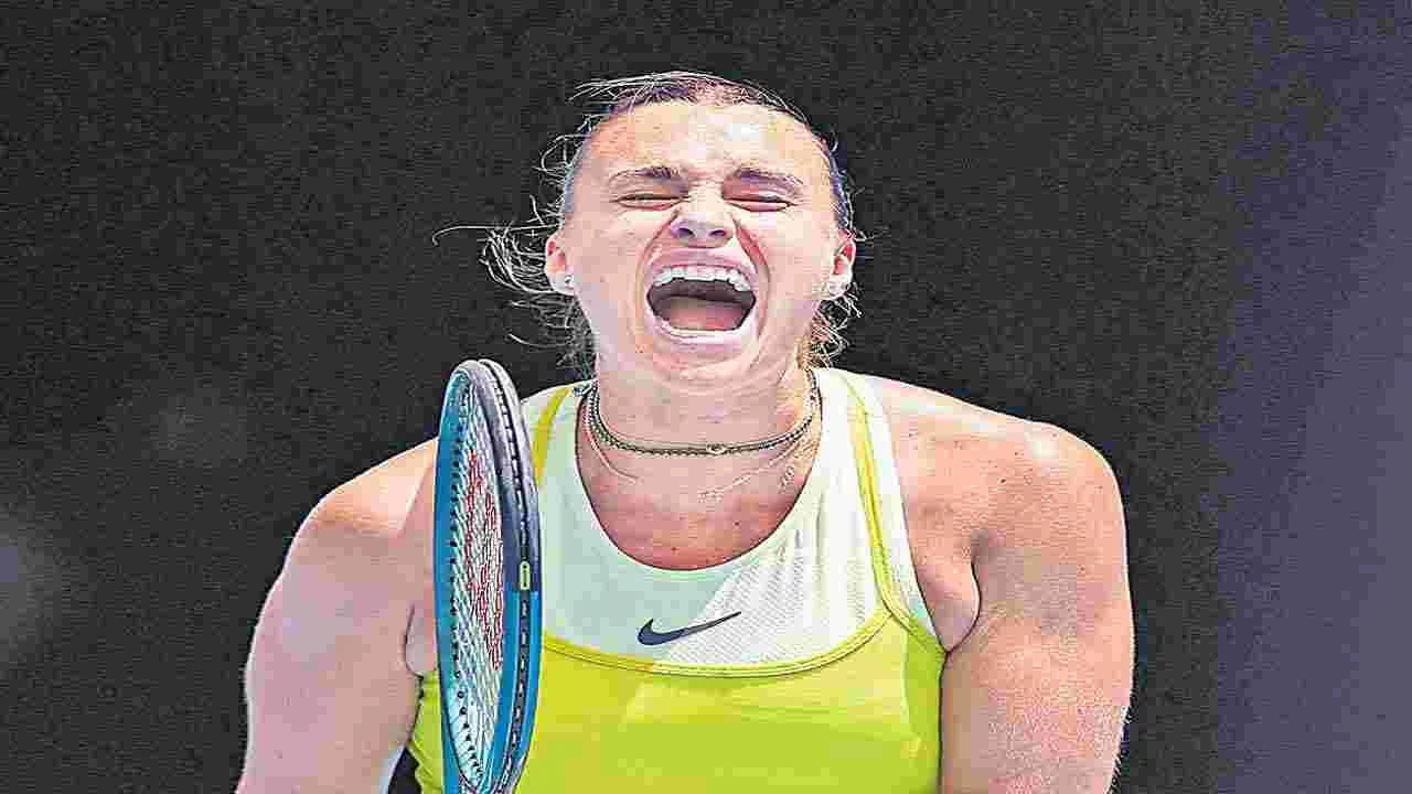 Australian Open : స్టార్లు సాఫీగా..