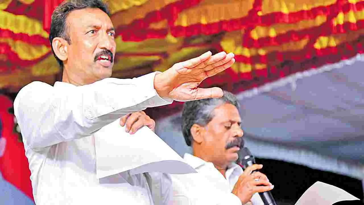 Secretary Vidyasagar : ఉద్యోగుల సంక్షేమానికి తొలి ప్రాధాన్యం