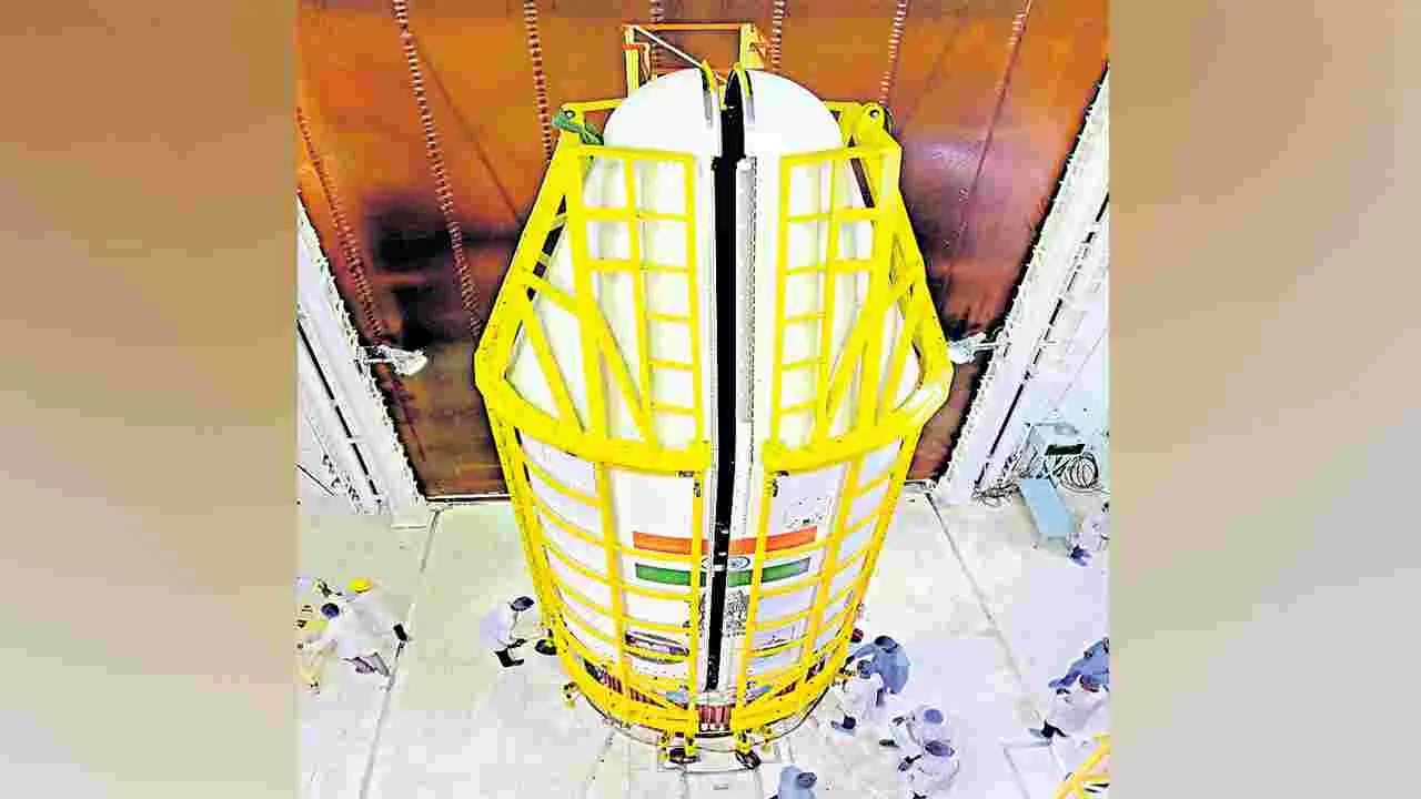 ISRO : పీఎస్ఎల్వీ-సీ60తో జంట ఉపగ్రహాలు