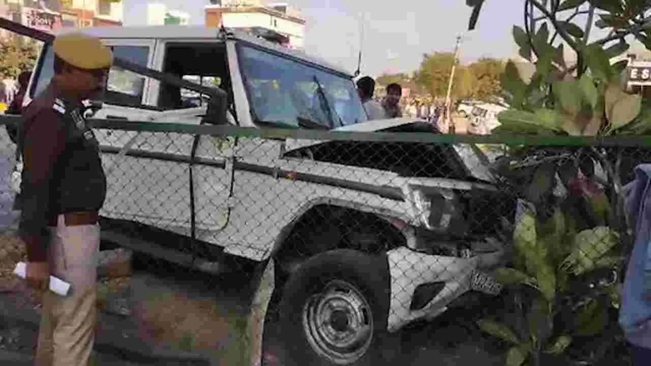 Convoy Collision: సీఎం కాన్వాయ్‌ని ఢీకొట్టిన కారు.. గాయపడిన వారితోపాటు సీఎం