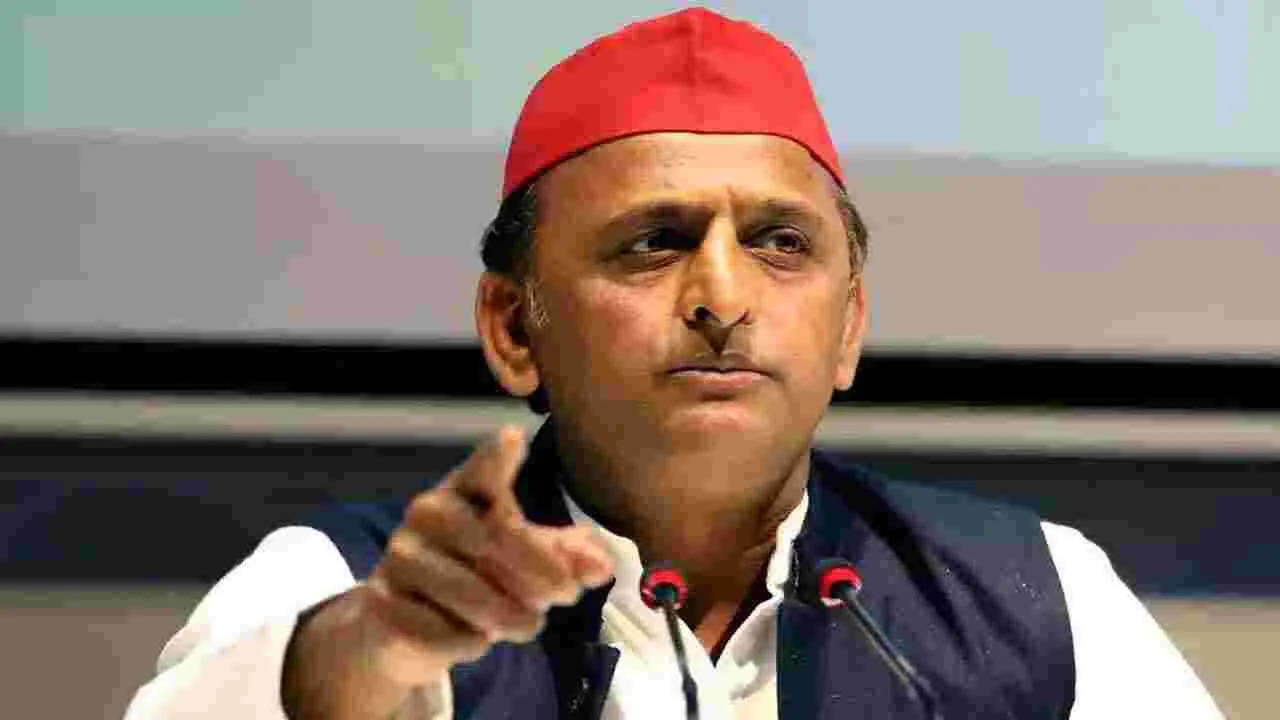 Akhilesh Yadav: ప్రభుత్వాన్ని రద్దు చేసి ఎన్నికలు నిర్వహించండి: అఖిలేష్