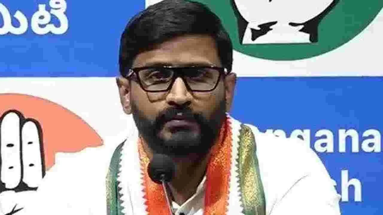 MLC Balmuri Venkat: బ్లాక్‌మెయిల్ చేసినందుకే కౌశిక్‌రెడ్డి అరెస్ట్.. బల్మూరి వెంకట్  హాట్ కామెంట్స్ 
