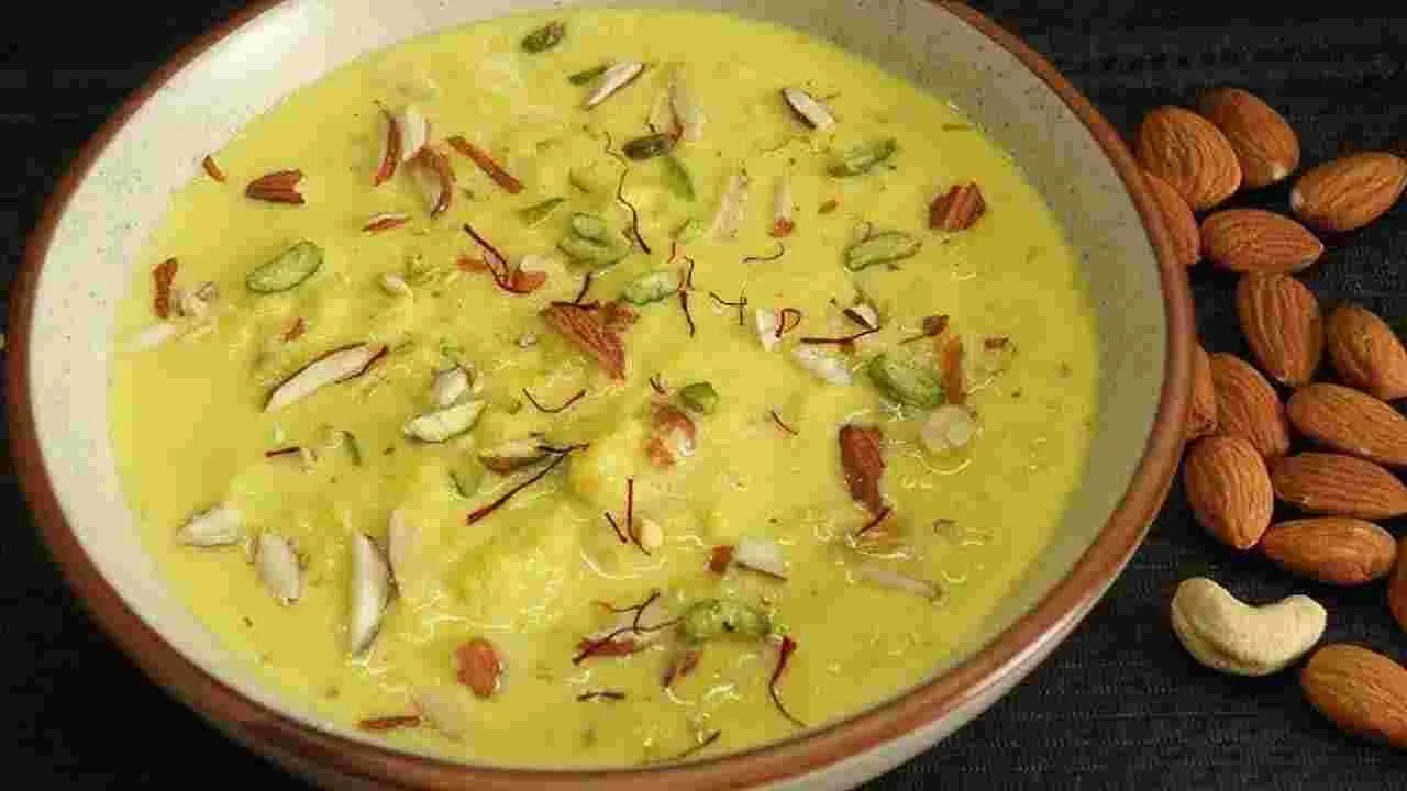 ఈ స్వీట్ ఒక్కసారి ట్రై చేసి చూడండి.. మీరు అస్సలు వదలరు..