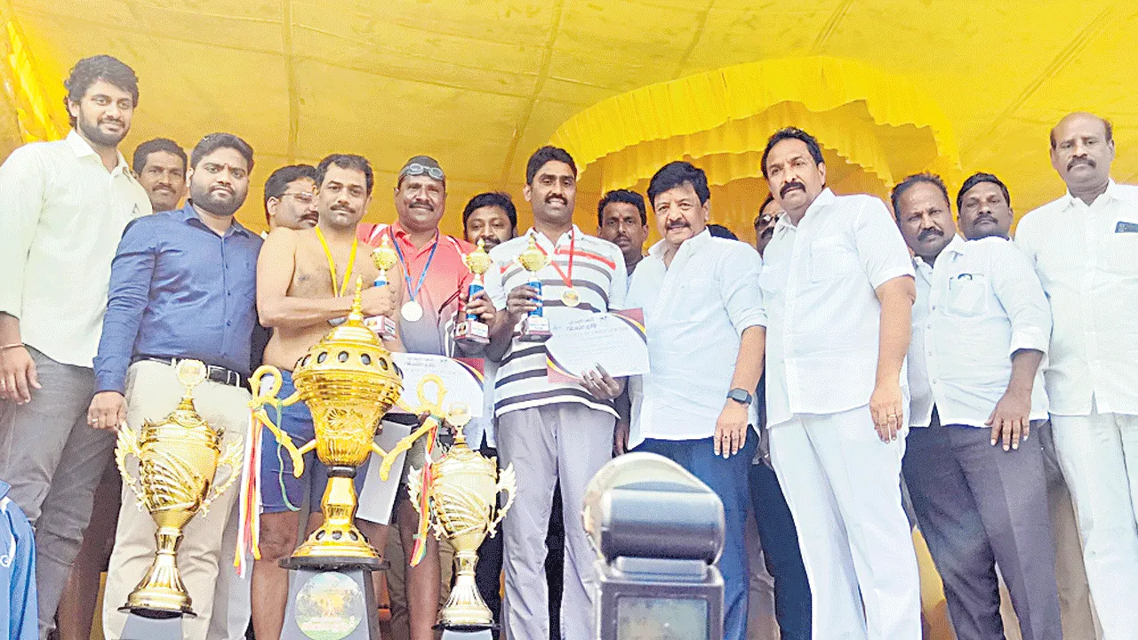 కేరళ అందాలు సొంతం చేసుకున్న కోనసీమ