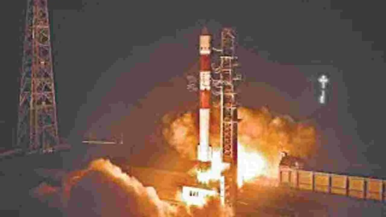 ISRO: డాకింగ్‌కు 3 మీటర్లు చేరువగా..