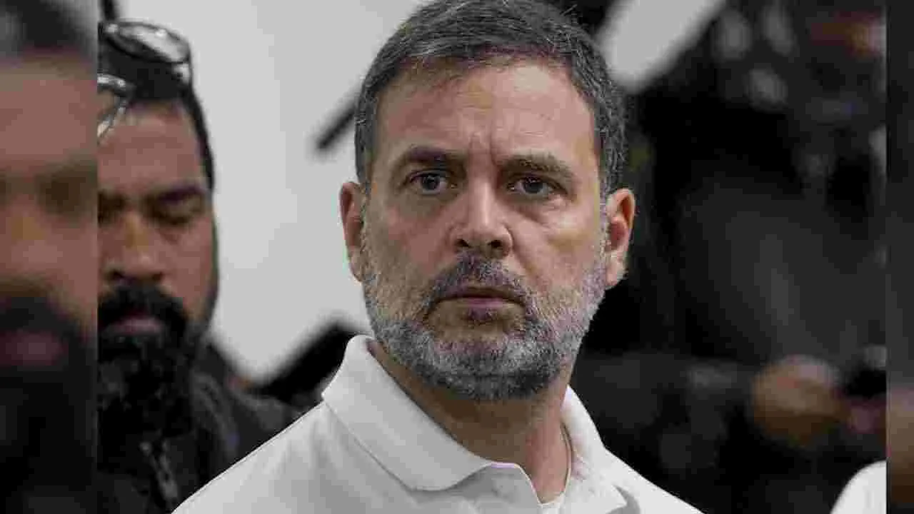 Rahul Gandhi: పరువు నష్టం దావాలో రాహుల్‌కు బెయిల్‌