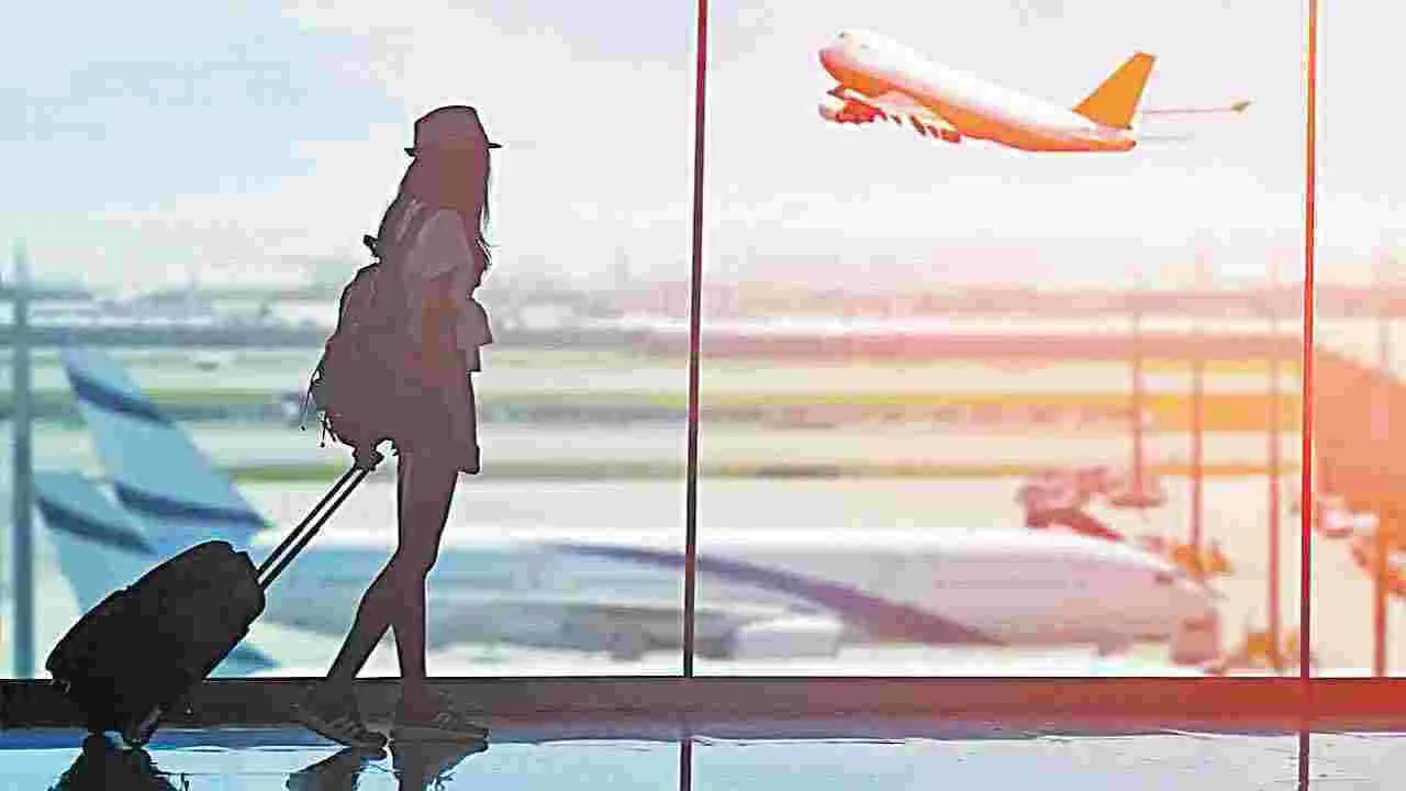 విదేశీ ప్రయాణాలపై ఐటీ నజర్?