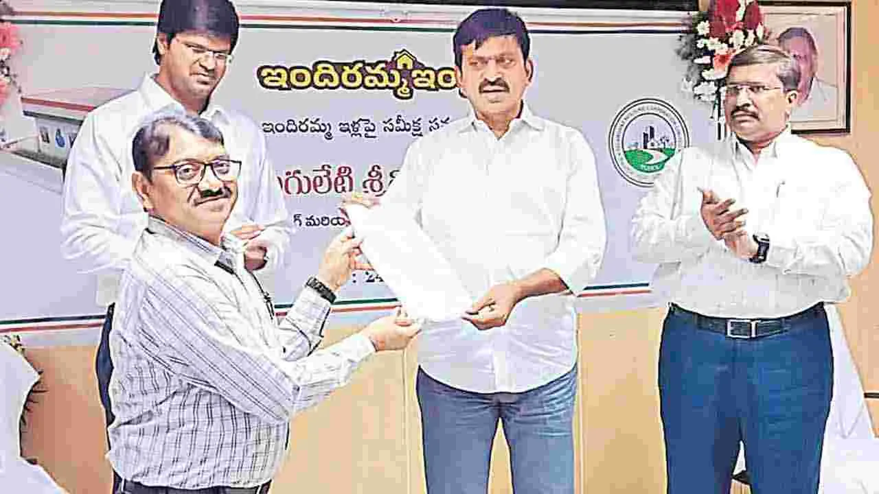 గృహ నిర్మాణ సంస్థ సీఈగా చైతన్యకుమార్‌