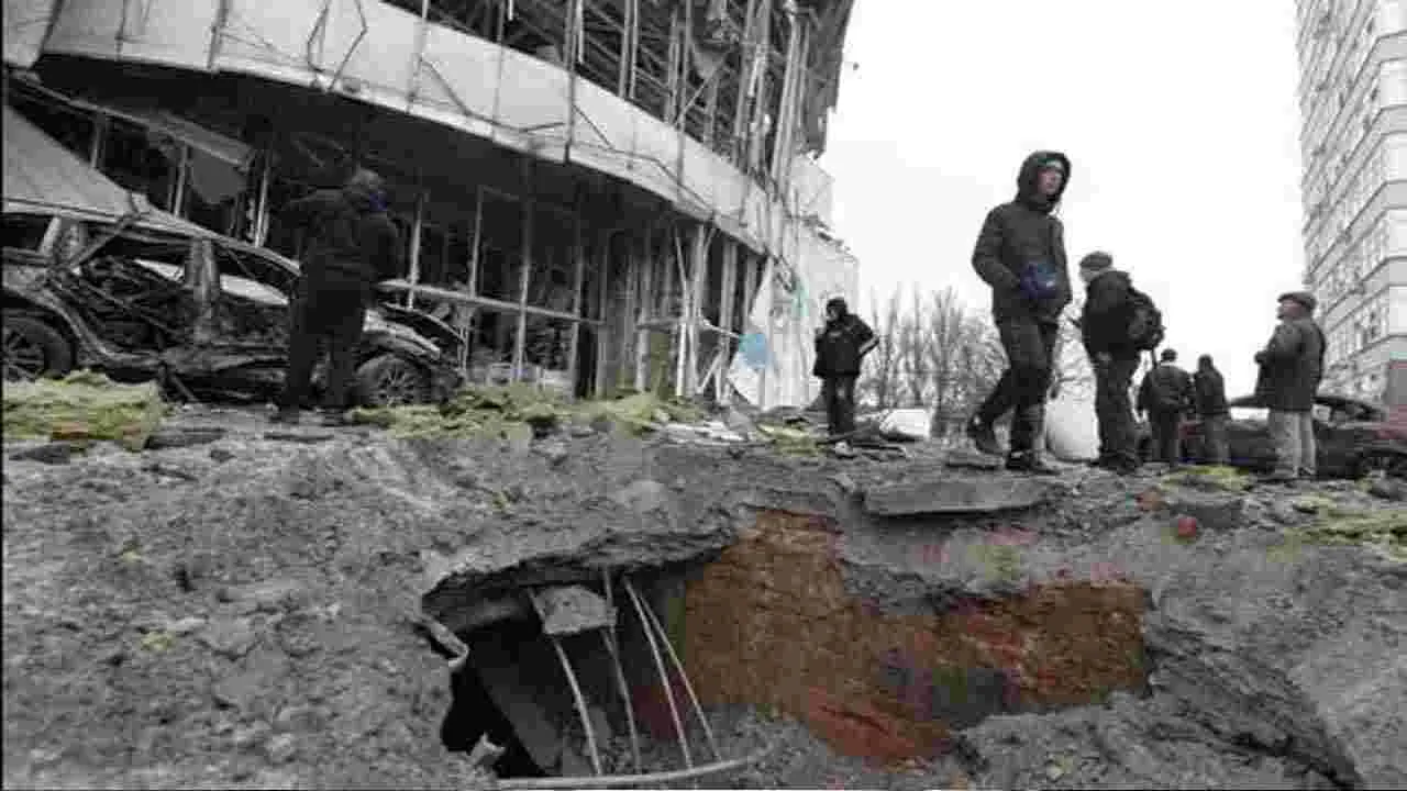 Russia conflict: రష్యాలో 16 మంది భారతీయుల మిస్సింగ్