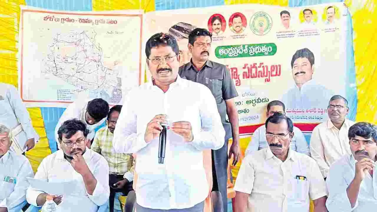 రెవెన్యూ సదస్సులతో సమస్యలకు పరిష్కారం