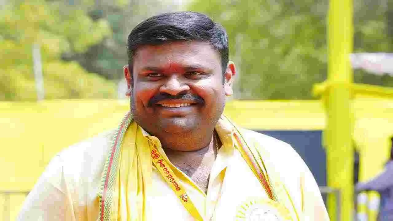 MLA:  వైసీపీ నేతలు రికార్డులు దహనంచేసి భూముల కబ్జా చేశారు..