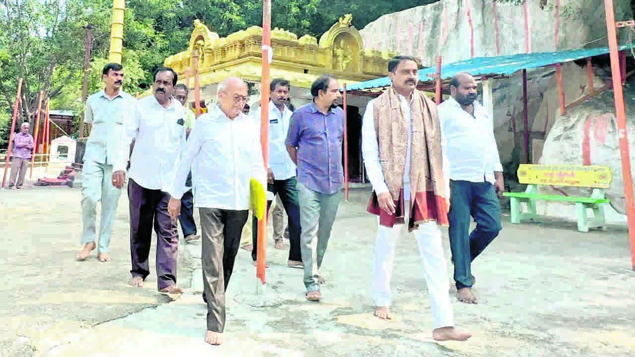 ఉండ్రుగొండ గిరిదుర్గం అభివృద్ధికి కృషి