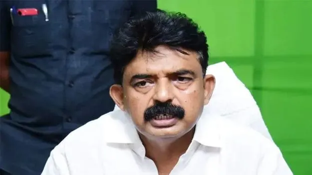 Perni Nani: వల్లభనేని వంశీకి సరైన వైద్యం అందించాలి