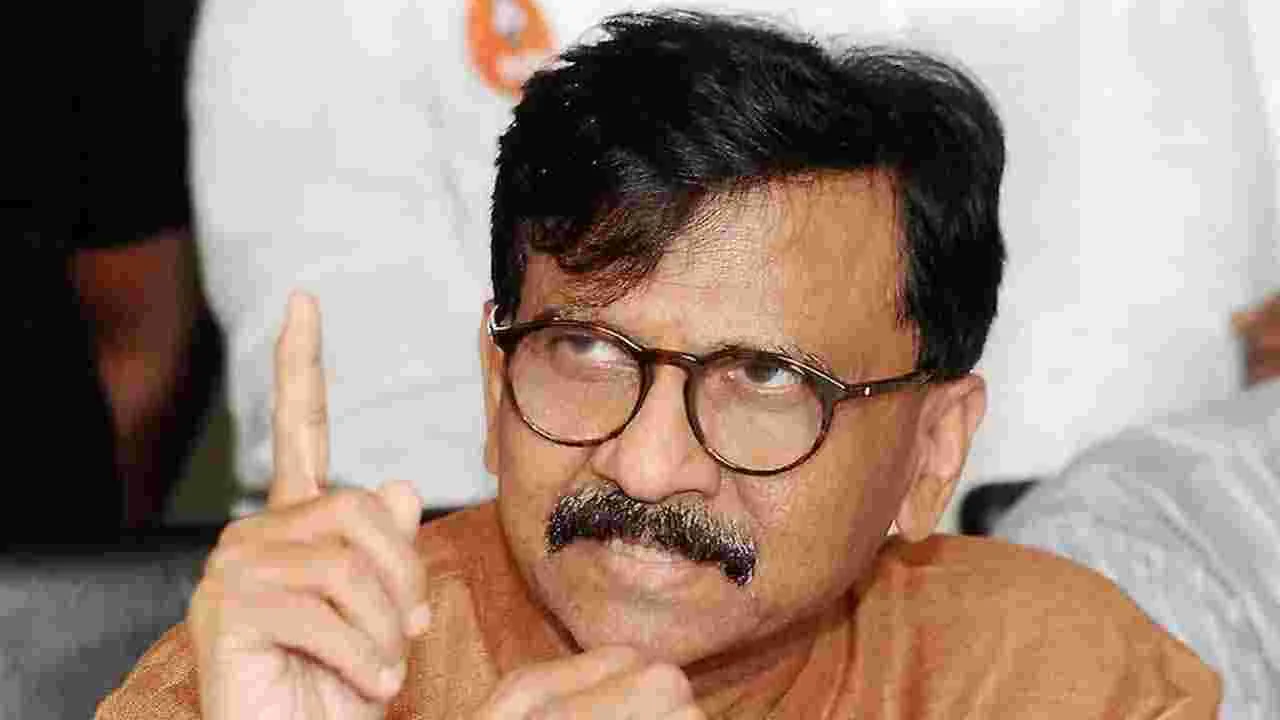 Sanjay Raut: సంజయ్ రౌత్‌పై పార్టీ కార్యకర్తల దాడి..!