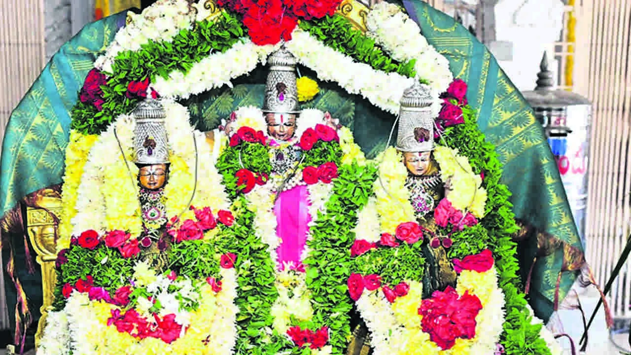 ముగిసిన ధనుర్మాసోత్సవాలు