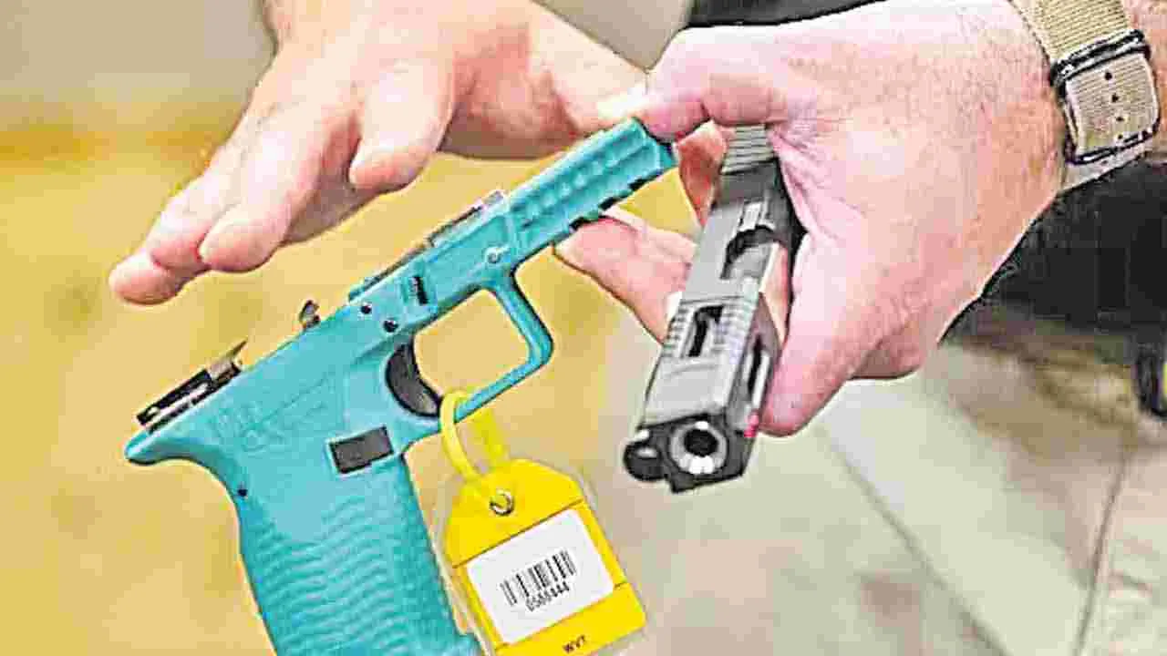 3D Printed Guns: అమెరికాకు ‘ఘోస్ట్‌ గన్స్‌’ తలనొప్పి!