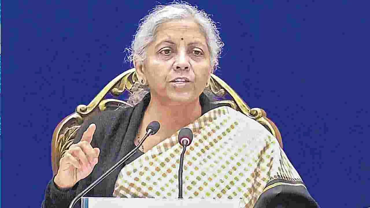 Nirmala Sitharaman: పాత ఈవీలపై 18% జీఎస్‌టీ 