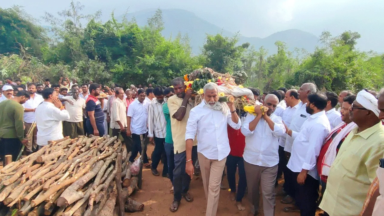 శోకసంద్రంలో కందువారిపల్లె పంచాయతీ