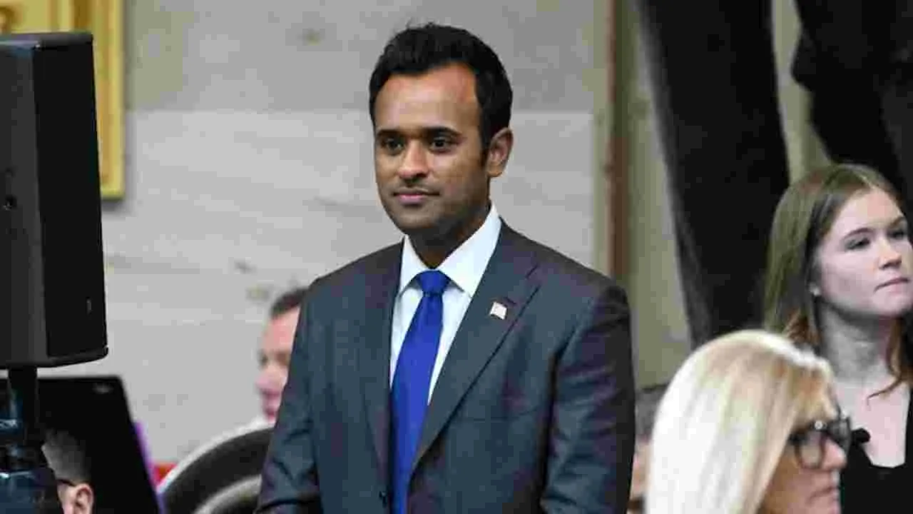 Vivek Ramaswamy: అమెరికా ప్రభుత్వ బాధ్యతల నుంచి తప్పుకున్న వివేక్ రామస్వామి!