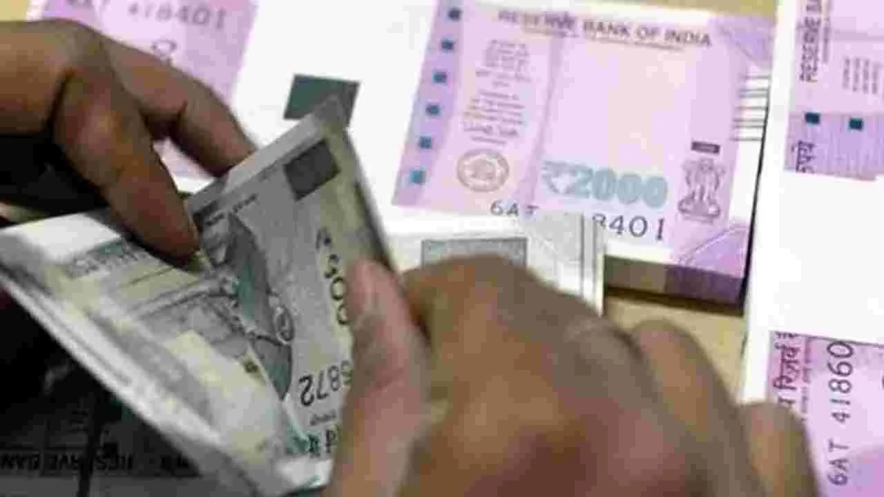 అడిగిన రుణంలో కేంద్రం కోత