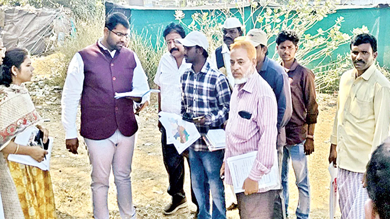 రీసర్వే పనులు పకడ్బందీగా చేపట్టాలి