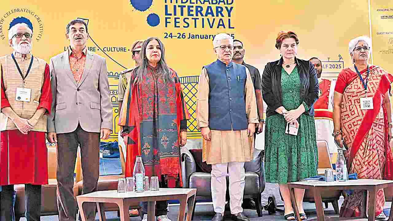 Hyderabad: సాహిత్యంతో సమాజ పురోభివృద్ధి