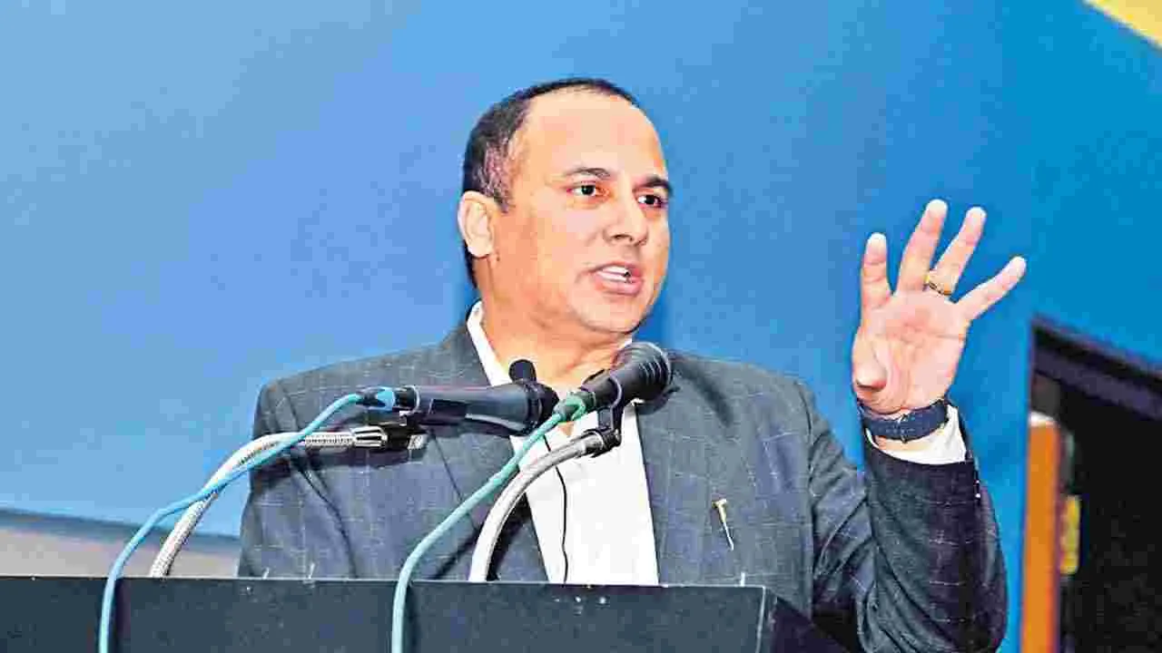 Education Policies: పాఠశాలల బలోపేతానికి కృషి