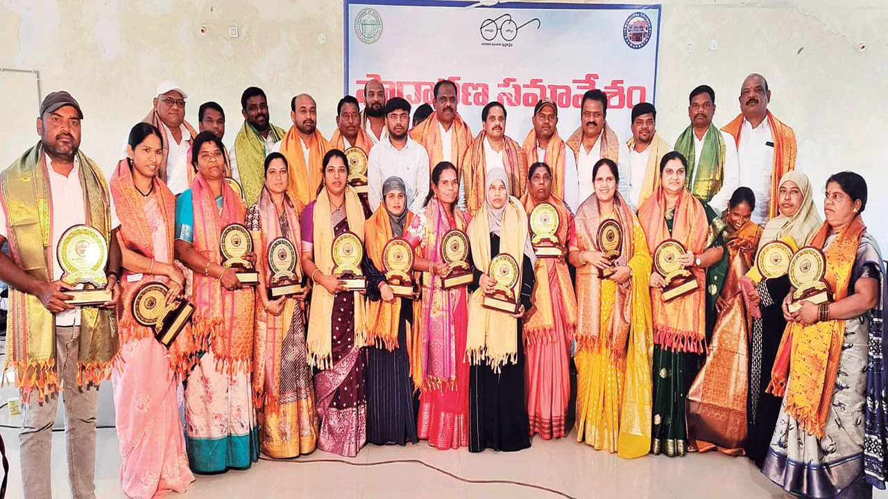 ప్రజా సమస్యల పరిష్కారానికి పని చేయాలి