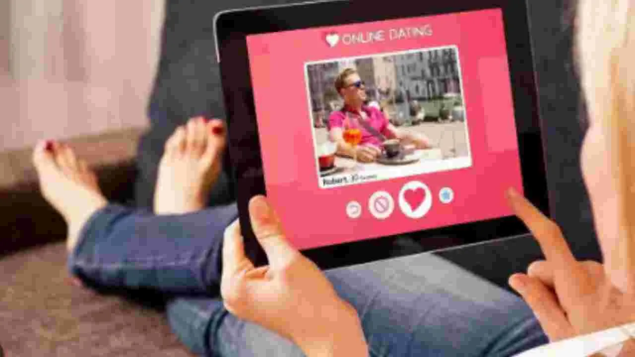 Online Dating: ఆన్‌లైన్ డేటింగ్ సమయంలో ఈ విషయాలను గుర్తుంచుకోండి..