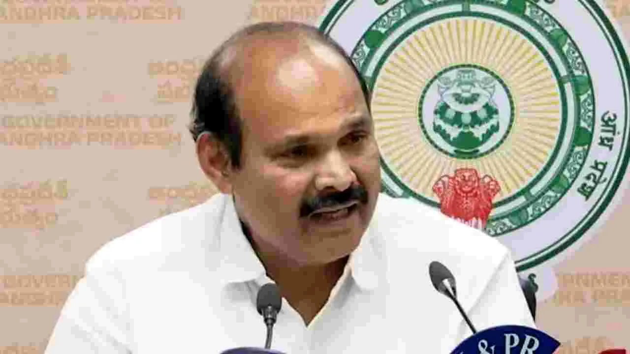 Minister Kolusu Parthasarathy : పేదల ఇళ్లకు 1న ప్రారంభోత్సవం : పార్థసారథి