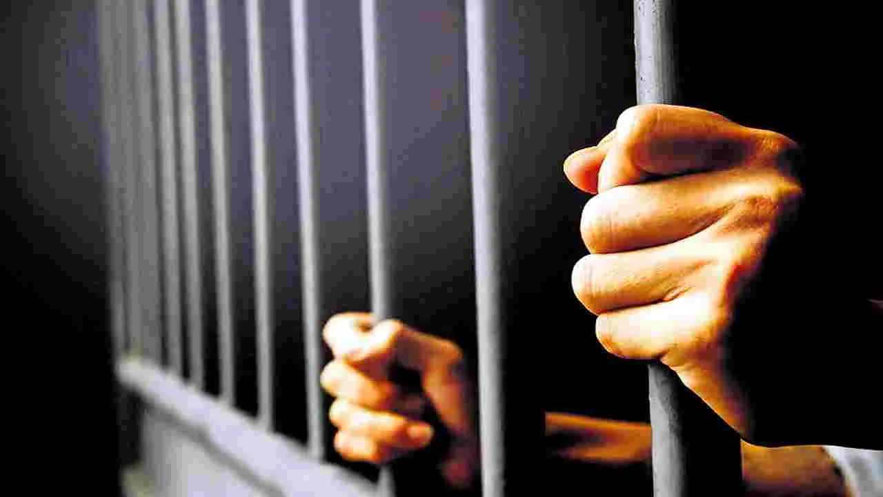 Prisoner Release : క్షమాభిక్ష.. అందని ద్రాక్ష! 