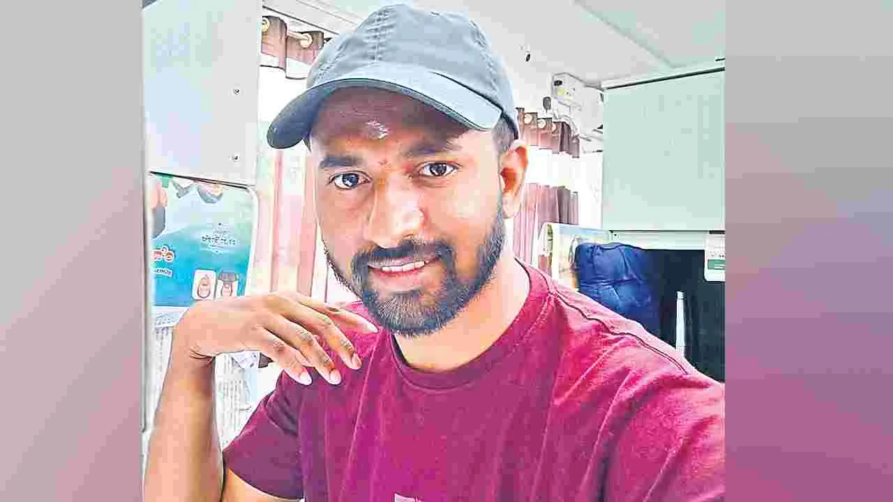 పని ఒత్తిడి భరించలేక ఆర్డబ్ల్యూఎస్ ఏఈఈ ఆత్మహత్య