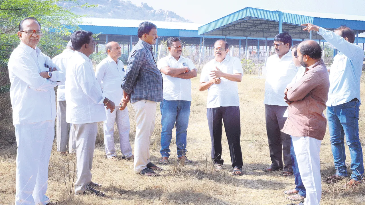 బ్రహ్మోత్సవాలకు ఏర్పాట్లు పూర్తి చేయాలి