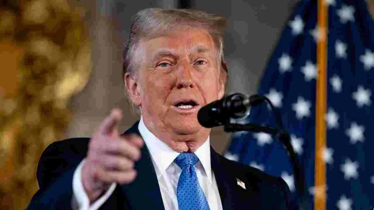 ట్రంప్‌ వీరంగం