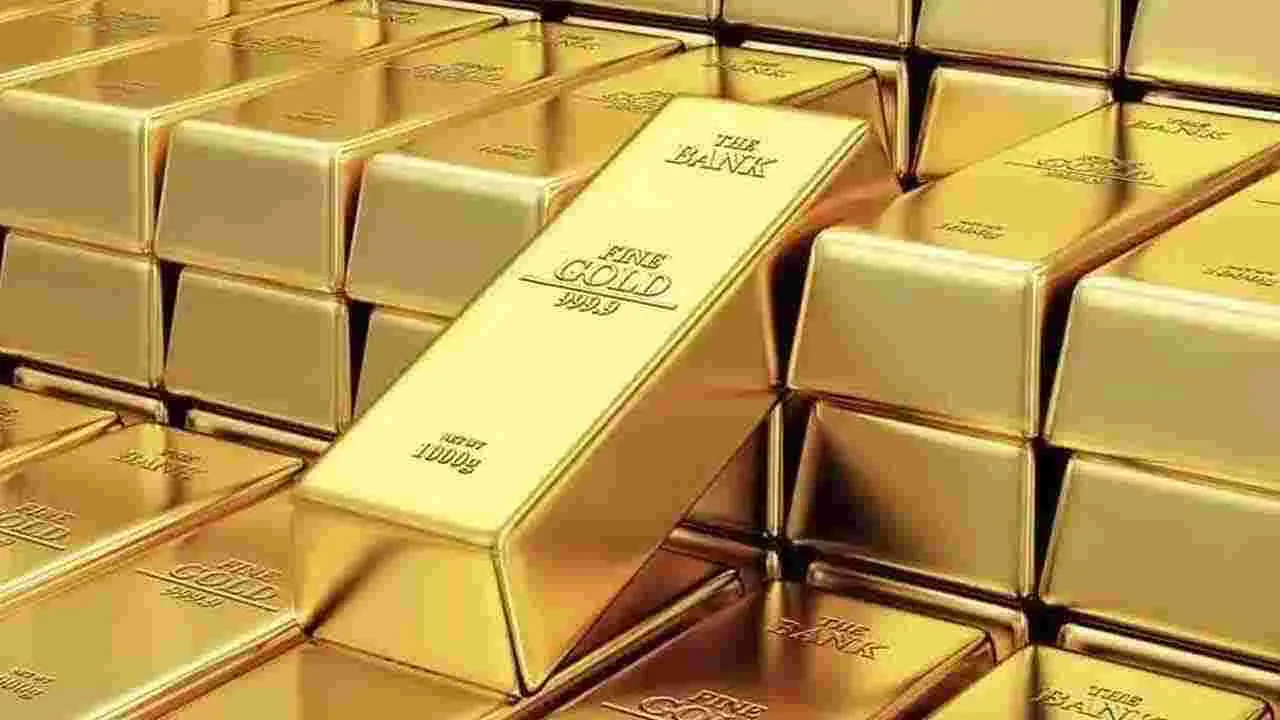 Gold And Silver Prices Today: మహిళలకు బ్యాడ్ న్యూస్.. బంగారం ధర ఎంతకు చేరిందంటే..