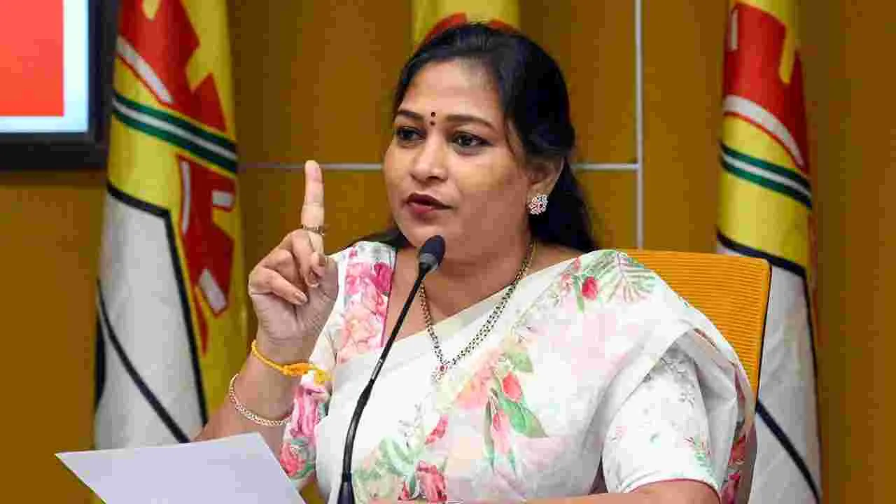 Home Minister Anita : ఆడబిడ్డలపై అభాండాలేస్తే జైలుకే!