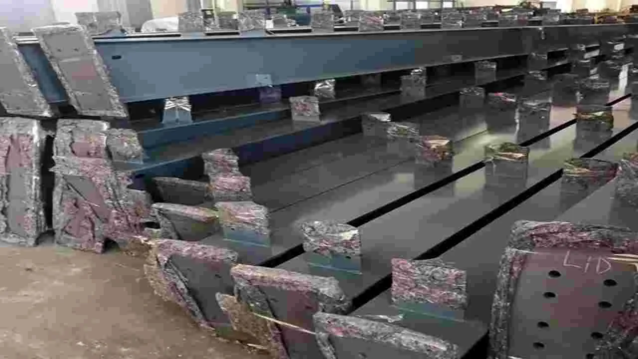 Steel Theft : హౌసింగ్ గోడౌన్లో 271 టన్నుల స్టీల్ మాయం