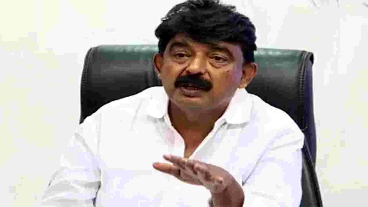 Rice Scam : రేషన్‌ బియ్యం మాయంలో లబ్ధిదారు పేర్ని నానియే!