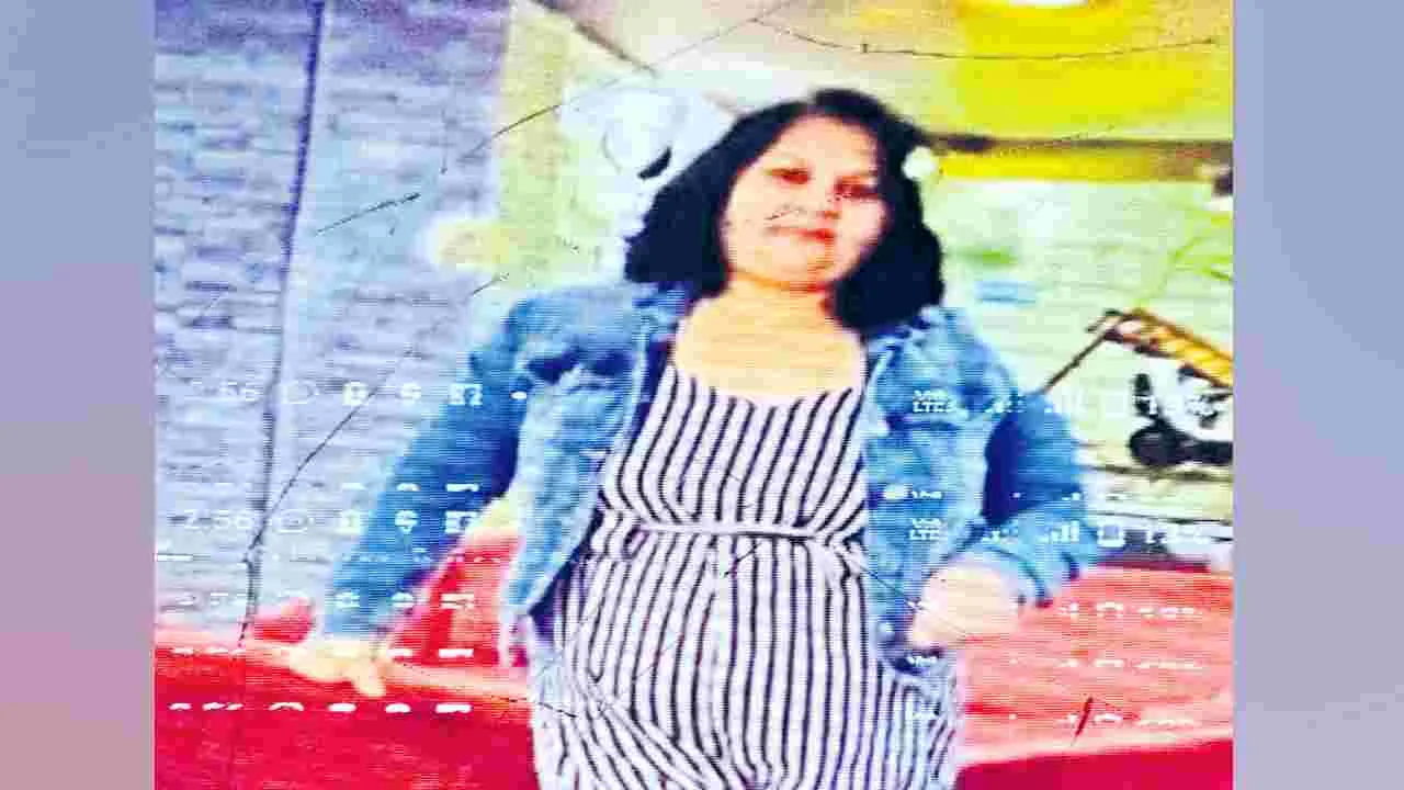 Visakhapatnam: ఆన్‌లైన్‌ గేమ్స్‌ వద్దనందుకు తల్లిపై కత్తి