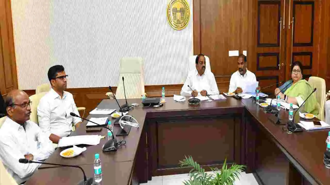 ప్రణాళికాబద్ధంగా ‘చేనేత అభయ హస్తం’..