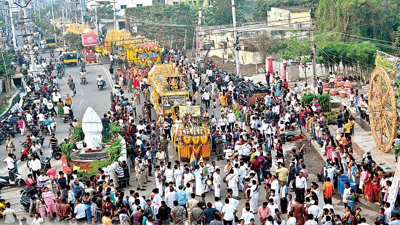 Rathasapthami : వైభవంగా.. రథసప్తమి ఉత్సవాలు ప్రారంభం