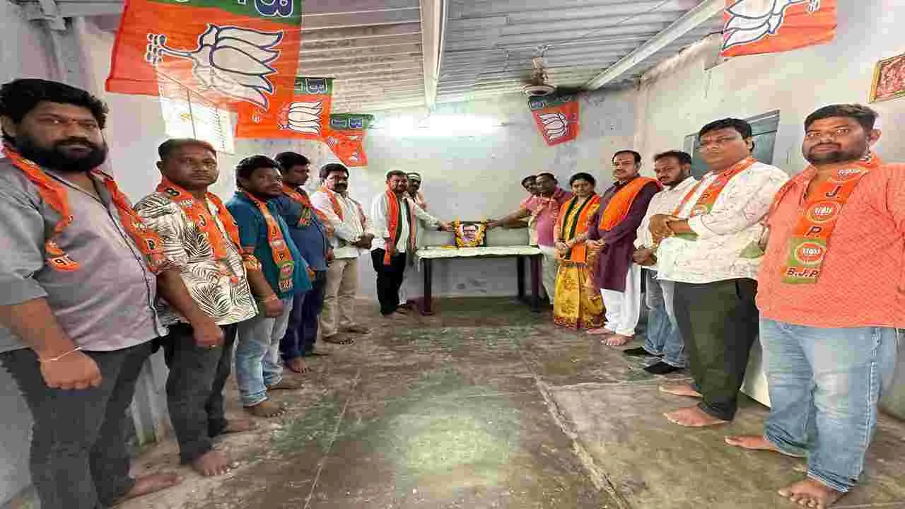 దేశం కోసం సేవ చేసిన మహనీయుడు దీన్దయాల్