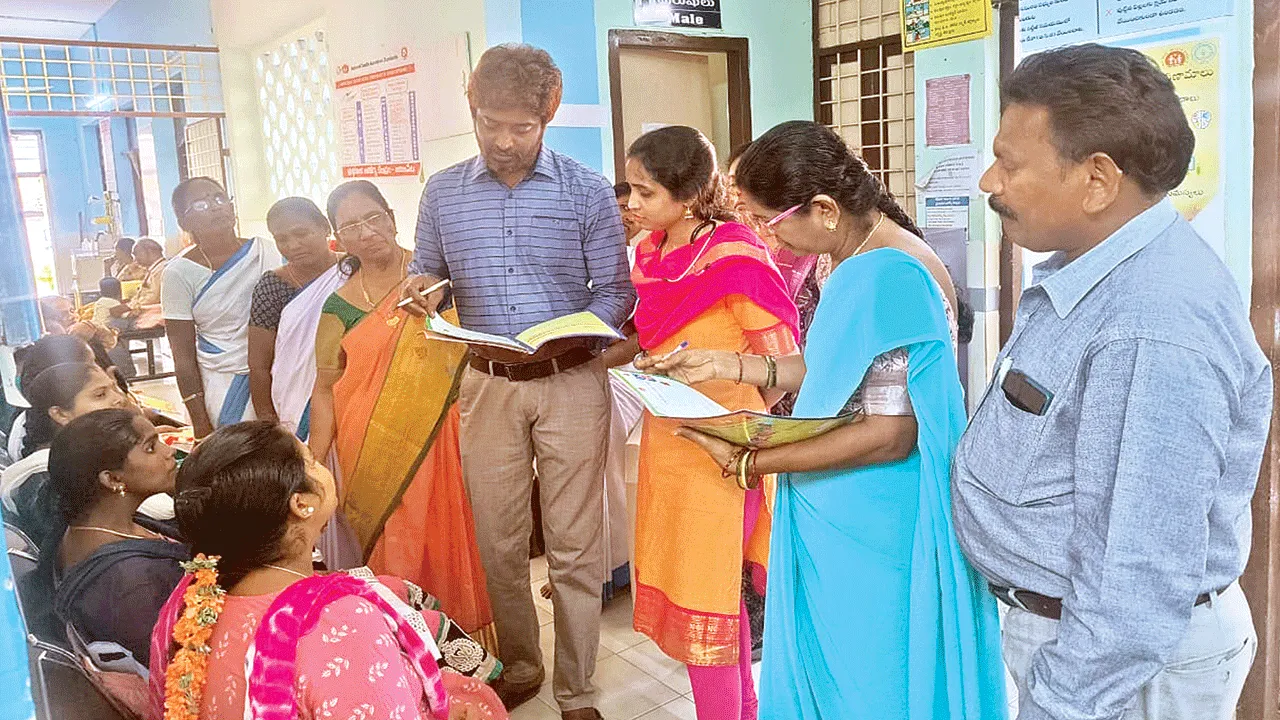 గర్భిణులపై నిర్లక్ష్యం వహిస్తే చర్యలు తప్పవు