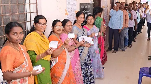 MLC Elections: పోలింగ్‌ ప్రశాంతం..