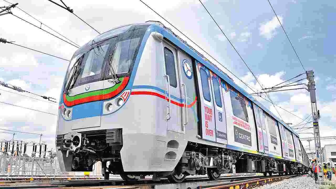 ఒకే పిల్లర్పై ఫ్లై ఓవర్, మెట్రో కారిడార్!